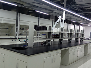 全鋼中央操作臺